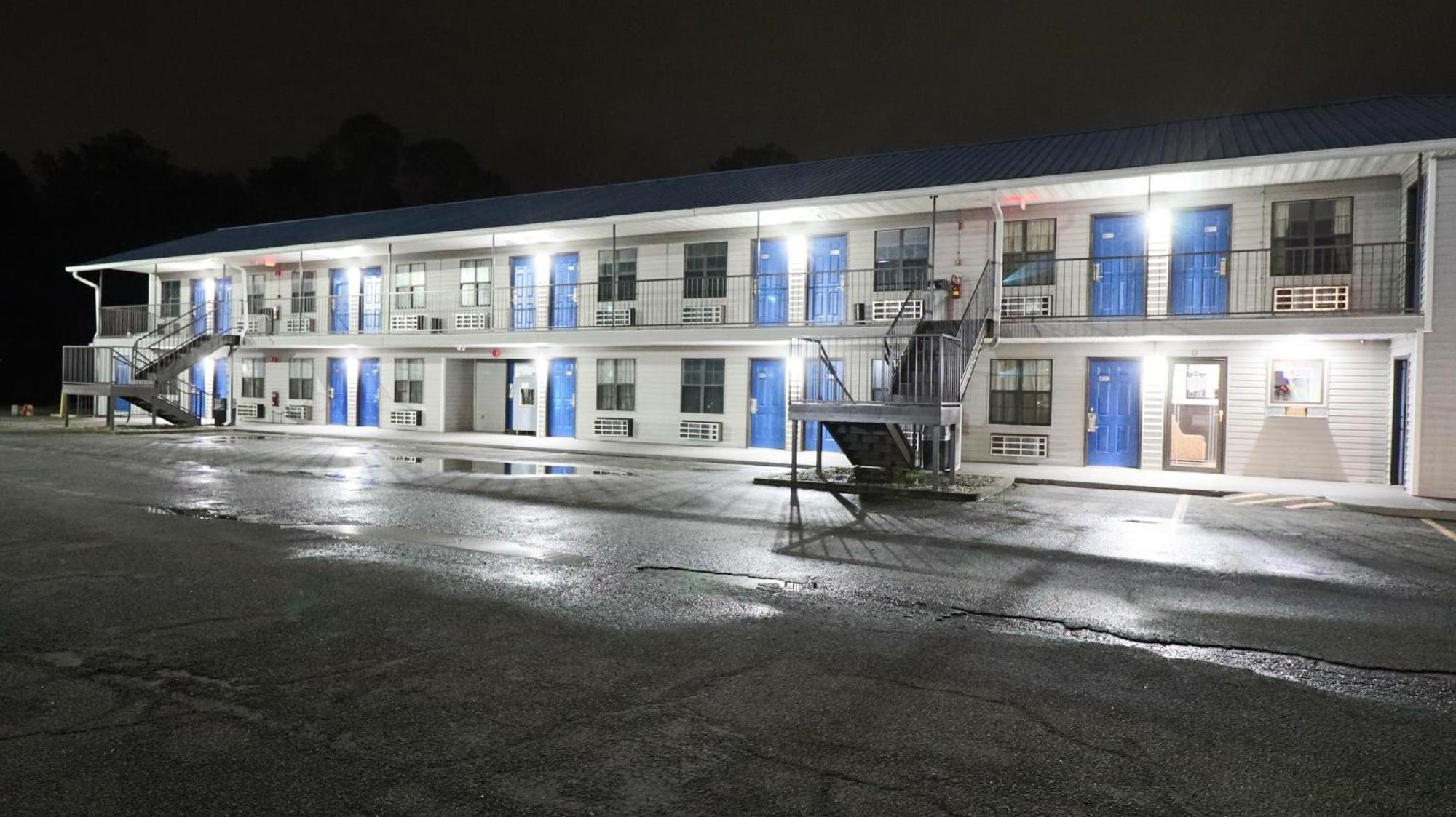 Royal Inn Cochran المظهر الخارجي الصورة
